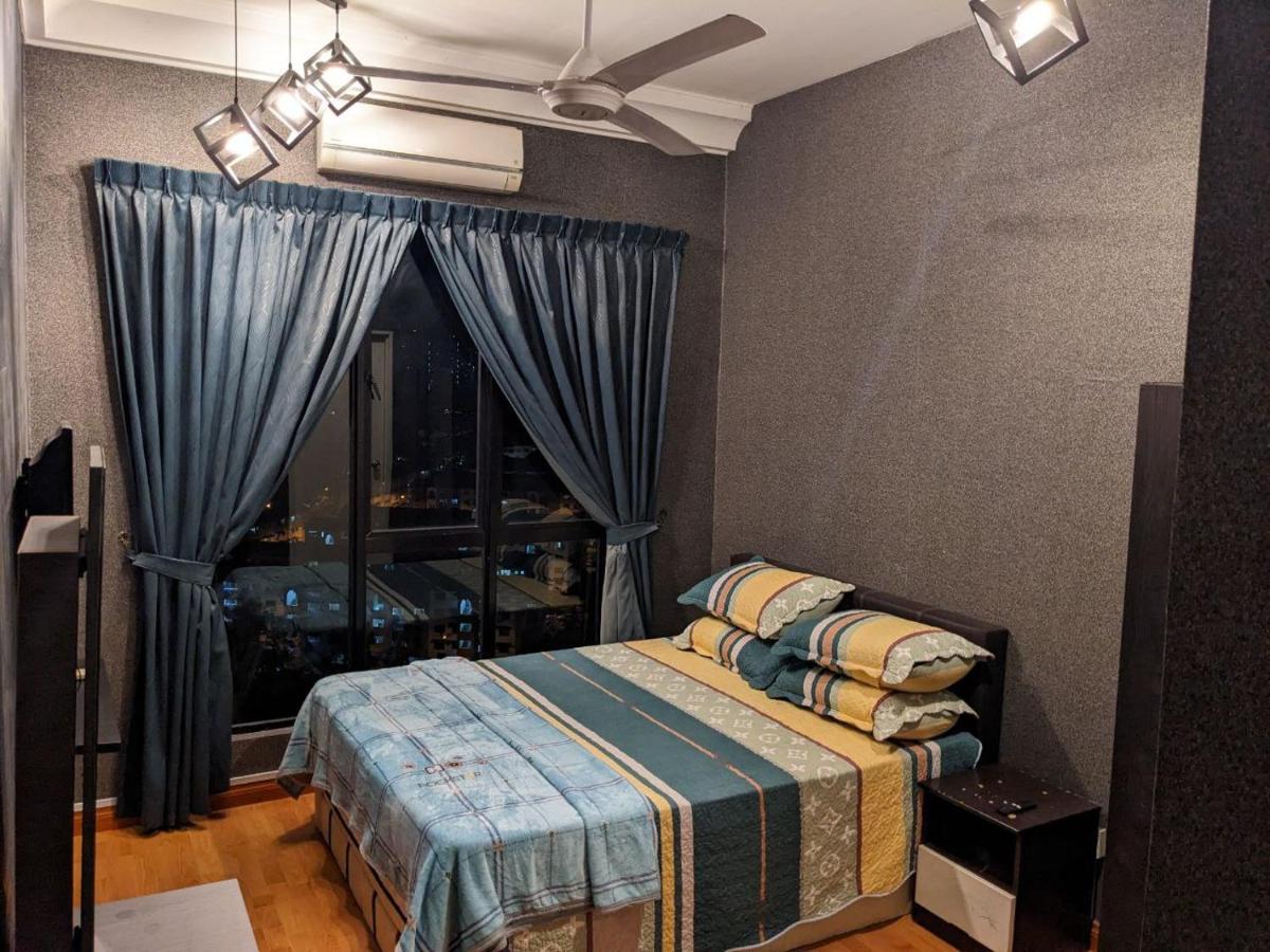 Apartment D'zayn Serviced At The Platino